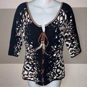 Angelica-Val Women’s XL Lace Up Sweater Blouse Top Feather Animal Print Black